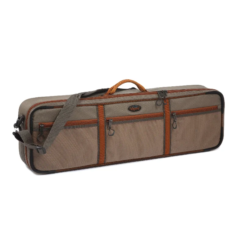 Fishing rod securing rack-Dakota Carry-On Rod & Reel Case